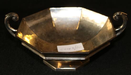 An Edwardian octagonal silver bowl